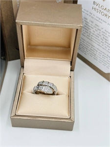 Кольцо BVLGARI Один оборот 121986