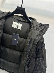 Пуховик FENDI 113481 - фото 167423