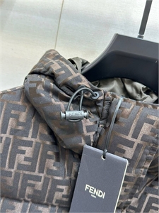 Пуховик FENDI 113481 - фото 167425