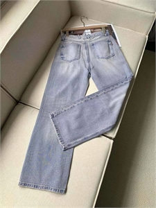 Джинсы BRUNELLO CUCINELLI 122257 - фото 168300 Джинсы BRUNELLO CUCINELLI 122257 - фото 168300