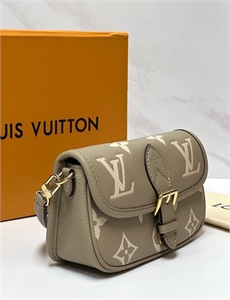 Сумка  LOUIS VUITTON 122353