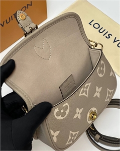 Сумка  LOUIS VUITTON 122353