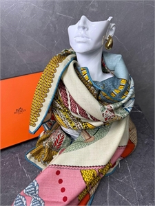 Платок HERMES 122392 - фото 168921