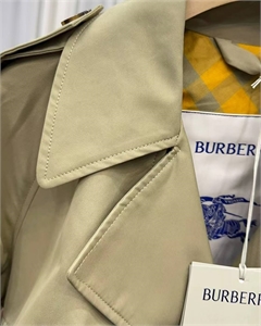 Тренч BURBERRY 122460 - фото 169232 Тренч BURBERRY 122460 - фото 169232