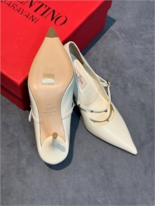 Туфли VALENTINO 122826 - фото 171137 Туфли VALENTINO 122826 - фото 171137