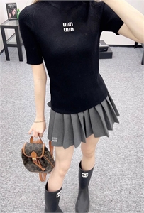 Футболка MIU MIU 123042 - фото 172356 Футболка MIU MIU 123042 - фото 172356