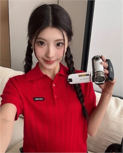 Кофта  MIU MIU 123045 - фото 172399 Кофта  MIU MIU 123045 - фото 172399