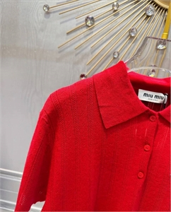 Кофта  MIU MIU 123045 - фото 172403 Кофта  MIU MIU 123045 - фото 172403