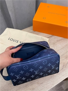 Косметичка LV 123205 - фото 173379 Косметичка LV 123205 - фото 173379