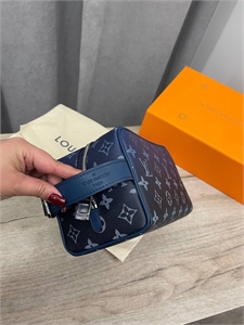 Косметичка LV 123205 - фото 173380 Косметичка LV 123205 - фото 173380