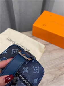 Косметичка LV 123205 - фото 173381 Косметичка LV 123205 - фото 173381