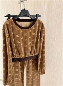 Костюм Dolce & Gabbana 123323 - фото 174099 Костюм Dolce & Gabbana 123323 - фото 174099