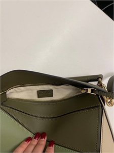 Сумка Loewe 24 см 123338 - фото 174229 Сумка Loewe 24 см 123338 - фото 174229