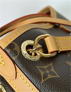 Сумка  LOUIS VUITTON 123460