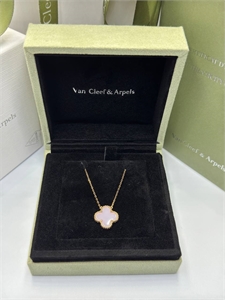 Подвеска Van Cleef 123507 - фото 175130 Подвеска Van Cleef 123507 - фото 175130