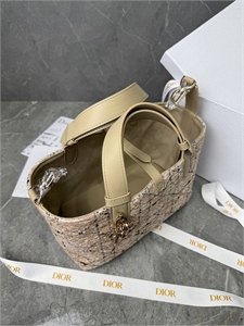 Сумка DIOR 123813 - фото 176657