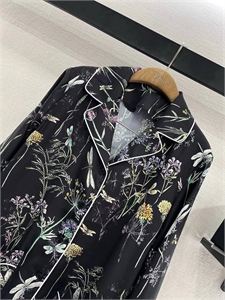 Костюм DIOR 122773 - фото 177404 Костюм DIOR 122773 - фото 177404