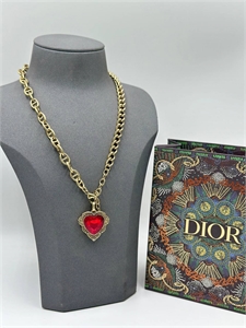 Кулон DIOR 124277 - фото 179042 Кулон DIOR 124277 - фото 179042