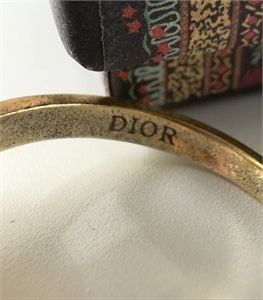 Кулон DIOR 124277 - фото 179044 Кулон DIOR 124277 - фото 179044