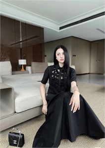 Платье VALENTINO 124481 - фото 179944 Платье VALENTINO 124481 - фото 179944