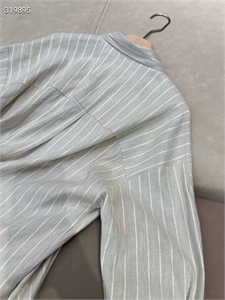 Костюм 124662 - фото 180620 Костюм 124662 - фото 180620