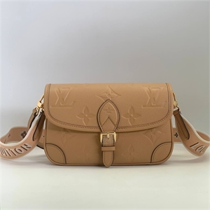 Сумка  LOUIS VUITTON 124717 - фото 181000