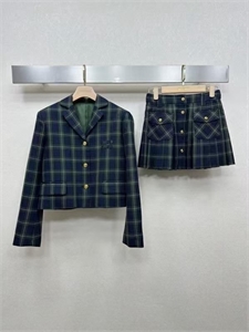 Костюм MIU MIU 112040 - фото 182166 Костюм MIU MIU 112040 - фото 182166