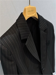 Пиджак MIU MIU 125080 - фото 182817 Пиджак MIU MIU 125080 - фото 182817