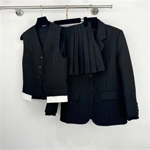 Пиджак MIU MIU 125080 - фото 182824 Пиджак MIU MIU 125080 - фото 182824