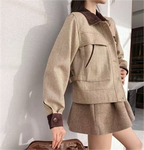 Куртка MIU MIU 124988 - фото 183289 Куртка MIU MIU 124988 - фото 183289