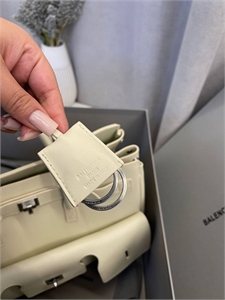 Сумка Balenciaga Bel Air 125290 - фото 184025