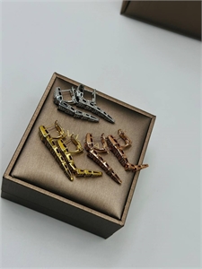 Серьги BVLGARI 125299