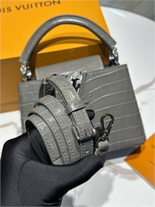 Сумка  LOUIS VUITTON 125549 - фото 185092