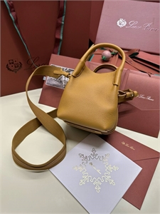 Сумка LORO PIANA 126128