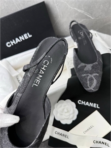 Слингбек  CHANEL 126198