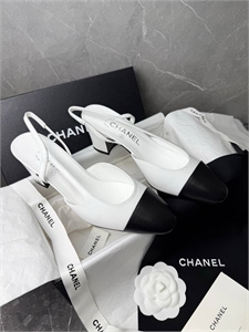 Слингбек  CHANEL 126203 - фото 188264 Слингбек  CHANEL 126203 - фото 188264
