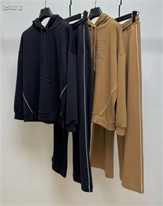Костюм MAX MARA 126215 - фото 188375 Костюм MAX MARA 126215 - фото 188375