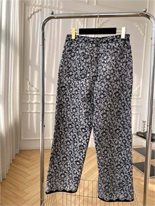 Джинсы CHANEL 126470