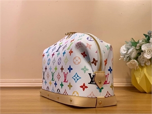 Косметичка LOUIS VUITTON 126637 - фото 190338