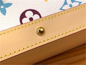 Косметичка LOUIS VUITTON 126637 - фото 190342