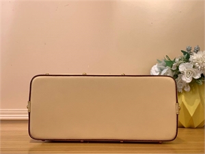 Косметичка LOUIS VUITTON 126637 - фото 190343