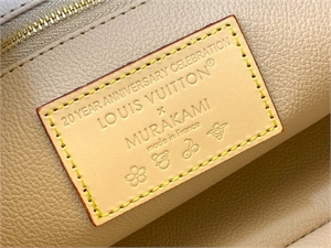 Косметичка LOUIS VUITTON 126637 - фото 190345