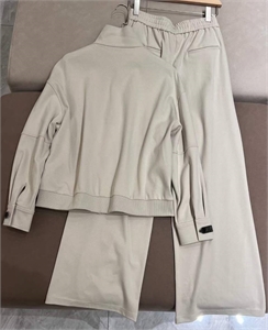 Костюм BRUNELLO CUCINELLI 126668 - фото 190566 Костюм BRUNELLO CUCINELLI 126668 - фото 190566