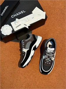 Кроссовки CHANEL 126675 - фото 190625 Кроссовки CHANEL 126675 - фото 190625