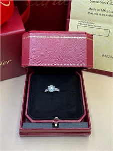 Кольцо Cartier 126687