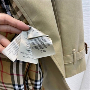 Тренч BURBERRY 126964 - фото 191802 Тренч BURBERRY 126964 - фото 191802
