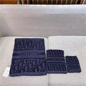 Набор полотенец Dior 127461