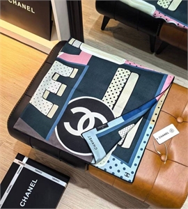 Платок CHANEL 127877