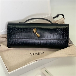 Клатч BOTTEGA VENETA 30.5 см 127984