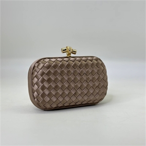 Клатч BOTTEGA VENETA 16 см 127993 - фото 196045